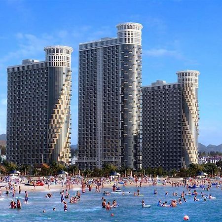 Apartment Orbi Sea Tower David 巴统 外观 照片
