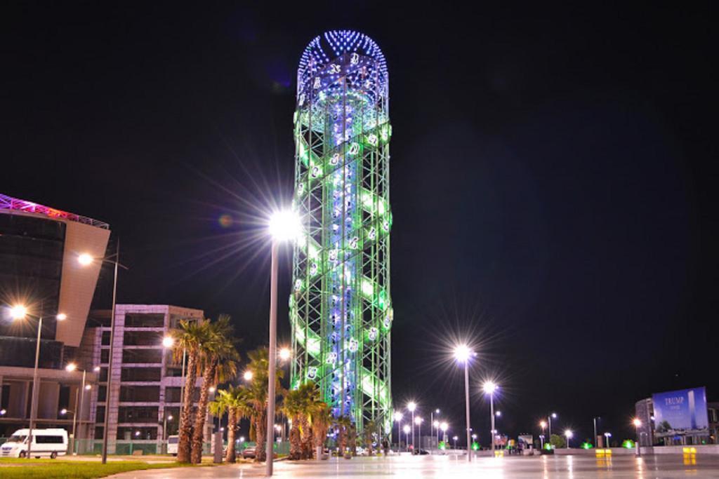 Apartment Orbi Sea Tower David 巴统 外观 照片