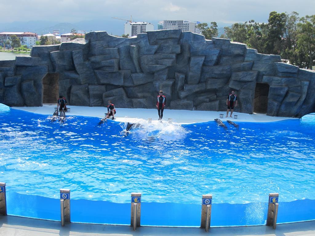 Apartment Orbi Sea Tower David 巴统 外观 照片